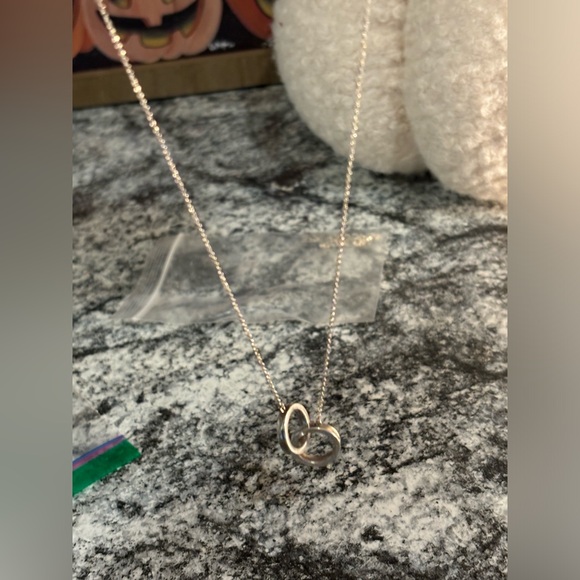 Tiffany & Co. Interlock sterling silver necklace - Picture 2 of 4